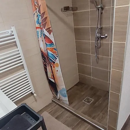 Lux Apartmanhaz Apartment
