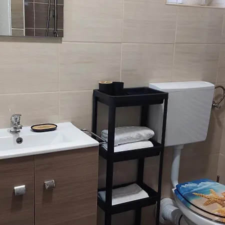 Heviz Lux Apartmanhaz