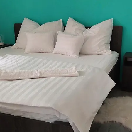 Heviz Lux Apartmanhaz Apartment *