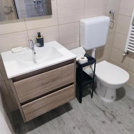 Lux Apartmanhaz Daire Hévíz