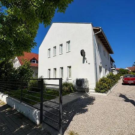Lux Apartmanhaz Apartment