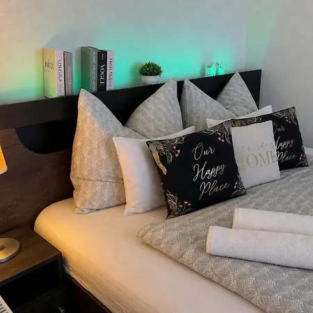 Lux Apartmanhaz Apartment Heviz