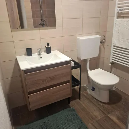 Lux Apartmanhaz