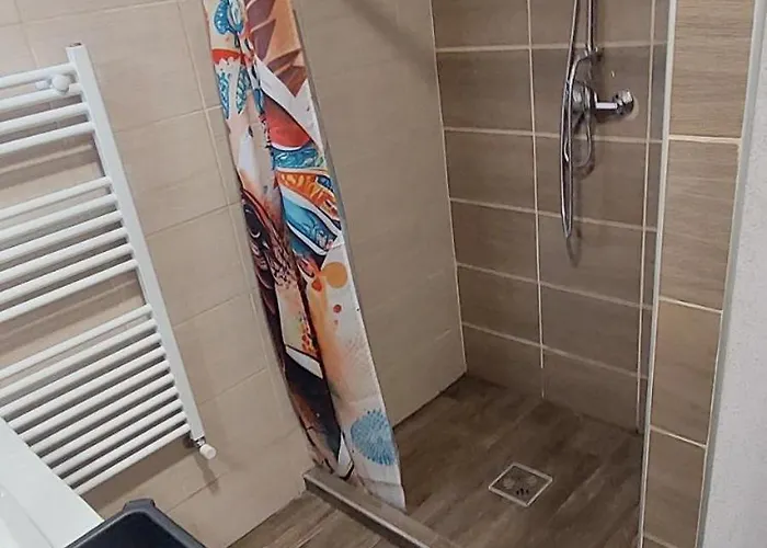 Lux Apartmanhaz Apartamento