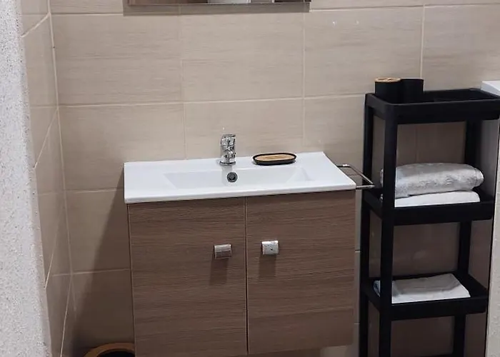 Lux Apartmanhaz *