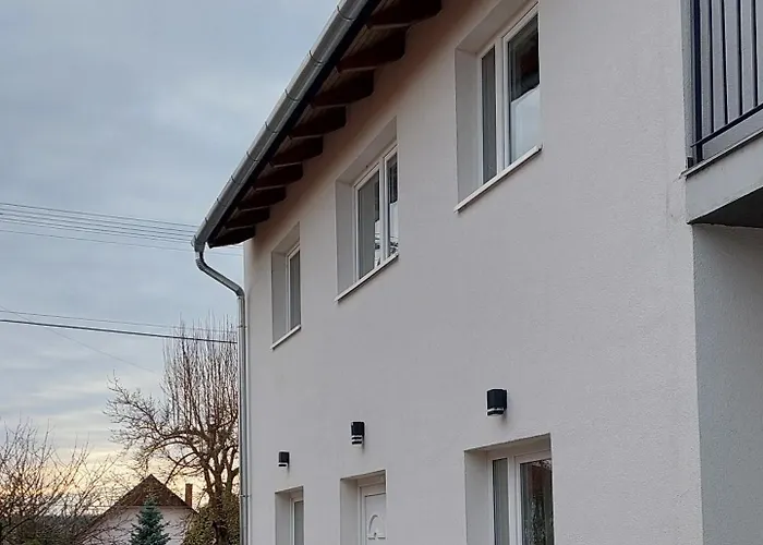 Lux Apartmanhaz Hévíz