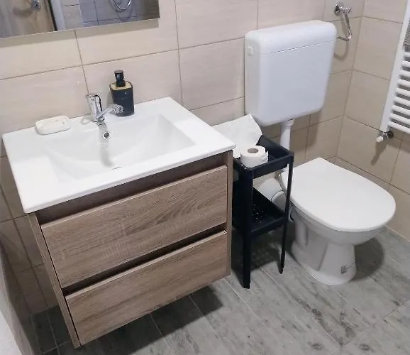 Lux Apartmanhaz Apartamento Hévíz