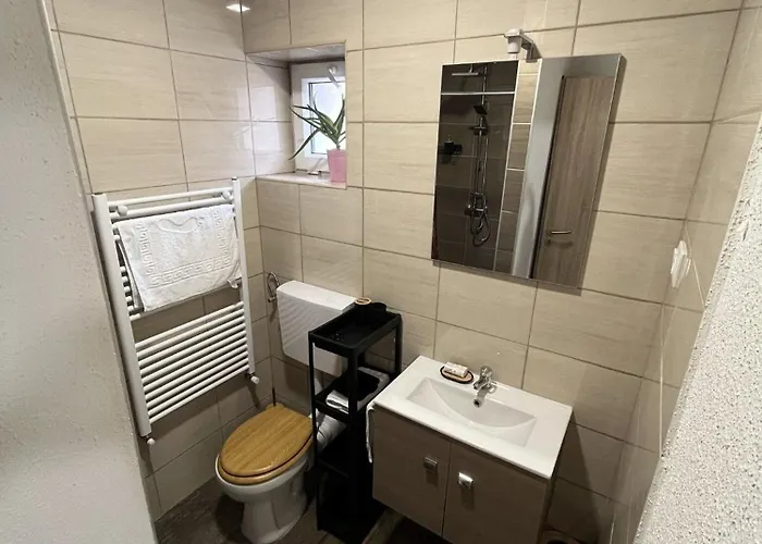 Lux Apartmanhaz *